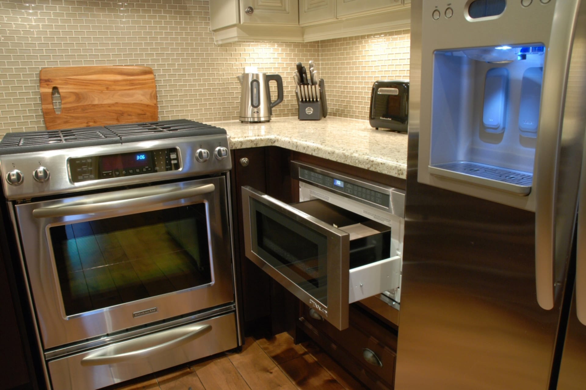 Two Bedroom Villa Kitchen